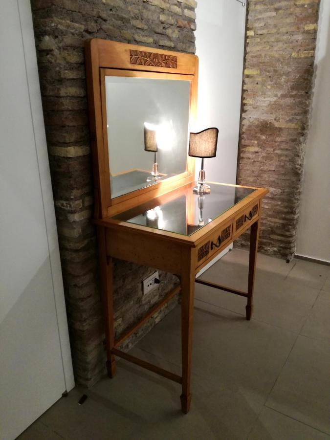 Apartmán Luxury Loft Capocci 24 Coliseum Řím Exteriér fotografie